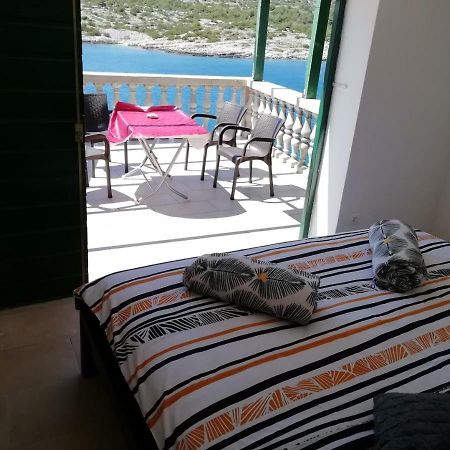 Poseidon Holiday Guesthouse ชิวิเย ภายนอก รูปภาพ